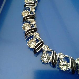 Vintage Art Deco Choker